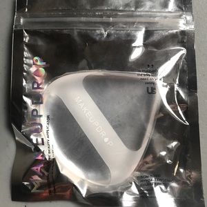 Makeup Drop Silicone Makeup Applicator